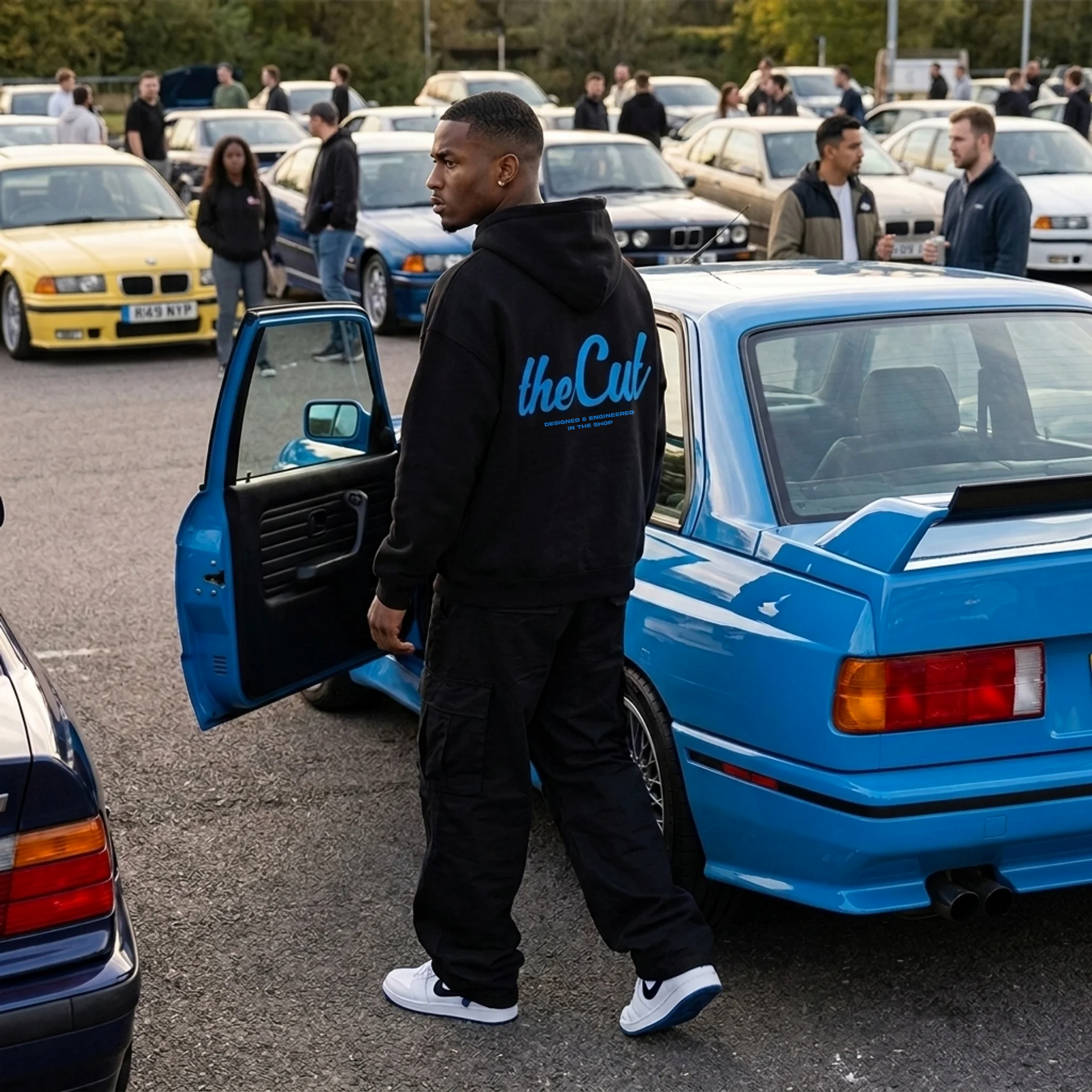 theCut Classic Hoodie Shadow Blue